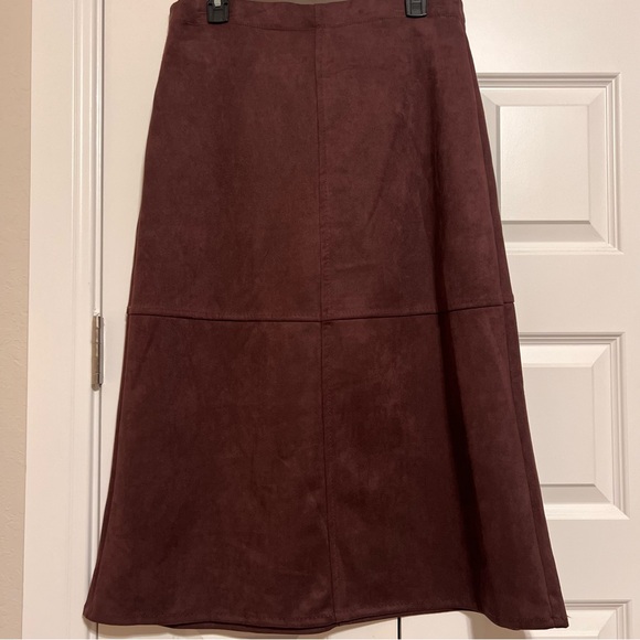 Max Studio Deep Brown Faux Suede A-Line Skirt - Picture 4 of 6